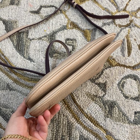 💕 Marc Jacobs leather taupe plum work wear shoulder crossbody bag euc 💕 - Picture 4 of 14